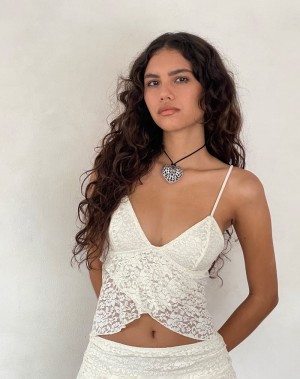 Motel Rocks Cojira Lace Butterfly Women's Vest White | UFZ6296ON